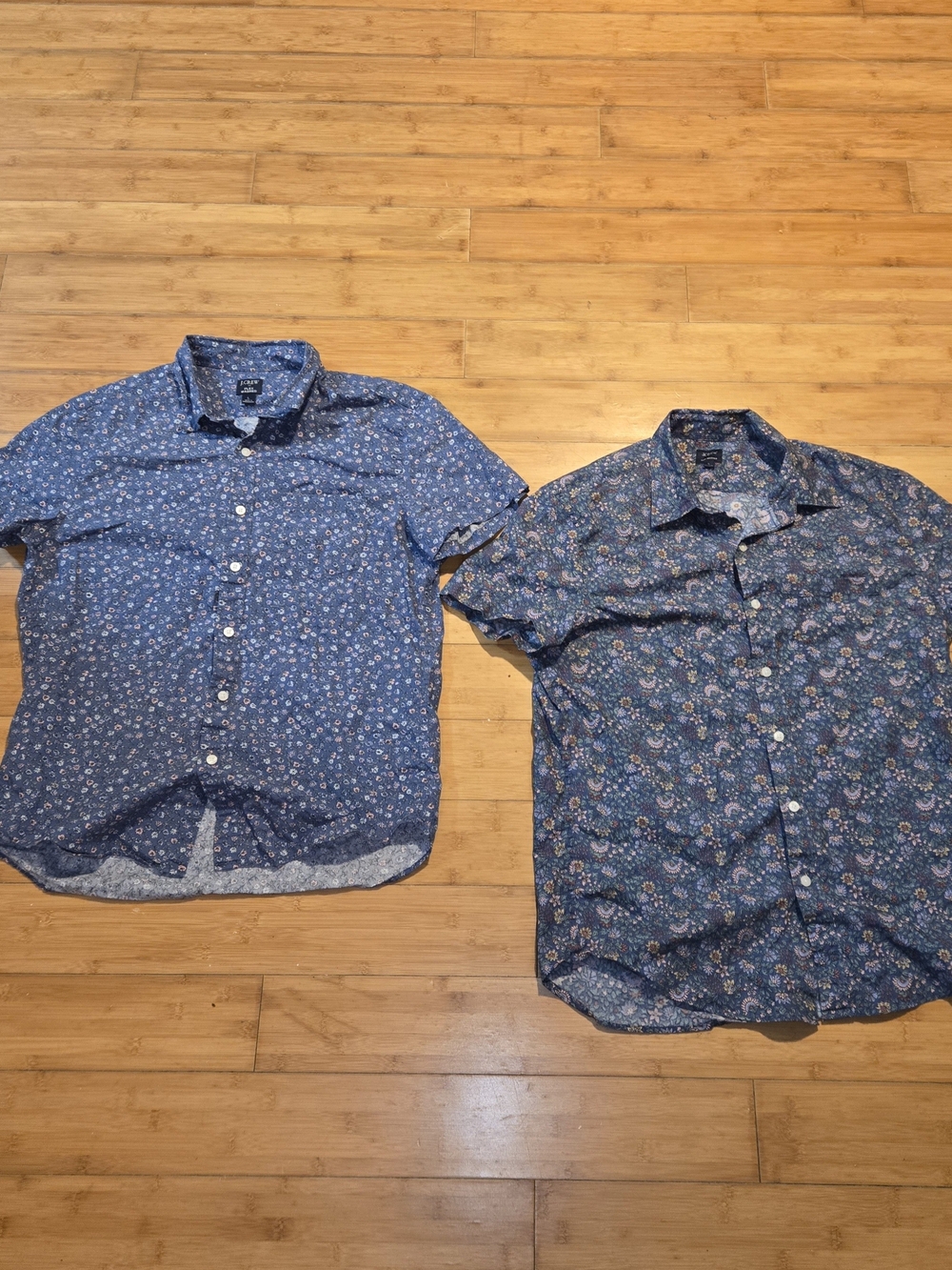 Lot Of 2 J.Crew Men's L Slim Flex Washed Floral Short Sleeve Button Up Shirt